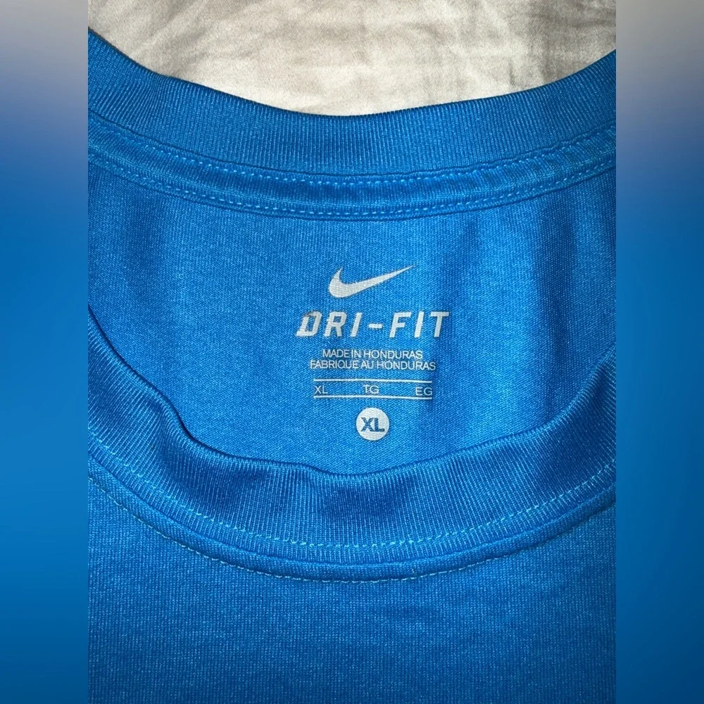 Nike Dri-FIT Blue Athletic Running Workout Tee Size XL